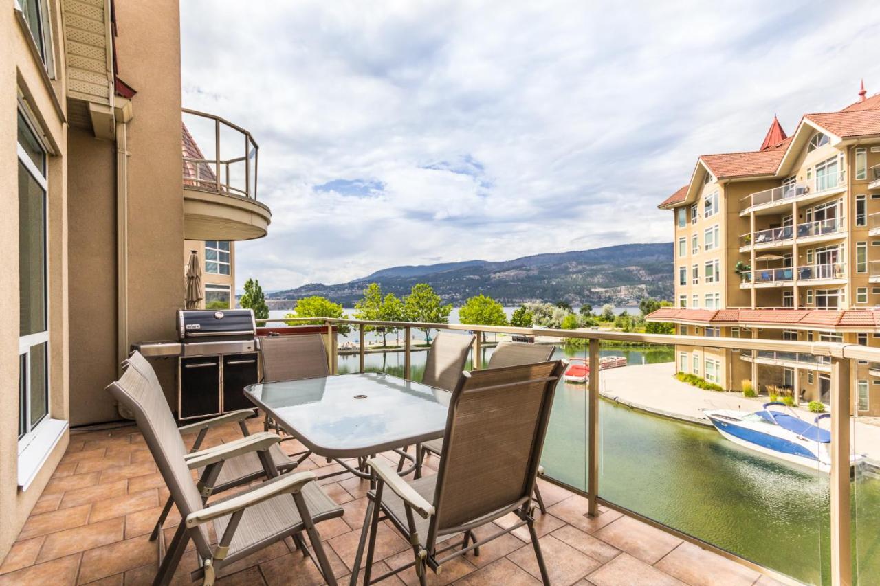 Sunset Waterfront Resort By Discover Kelowna Resort Accommodations Dış mekan fotoğraf