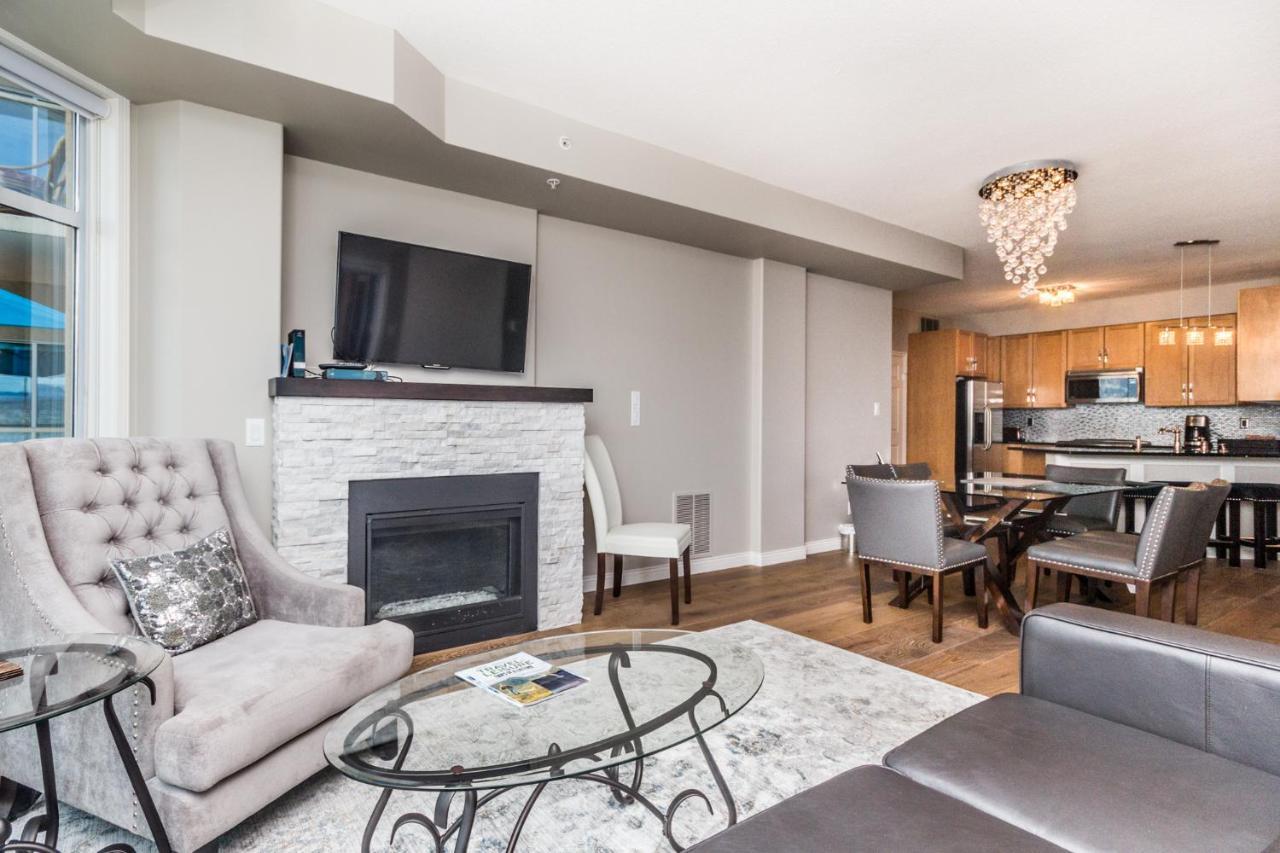 Sunset Waterfront Resort By Discover Kelowna Resort Accommodations Dış mekan fotoğraf