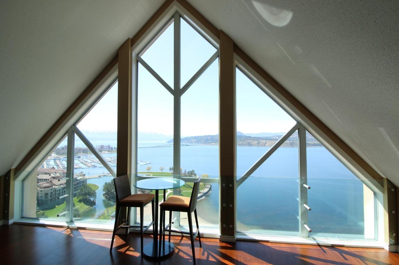 Sunset Waterfront Resort By Discover Kelowna Resort Accommodations Dış mekan fotoğraf